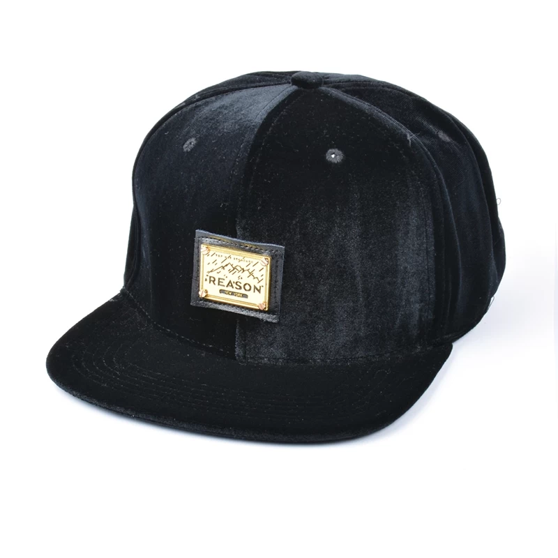 China cheap metal plate black velvet snapback hats manufacturer