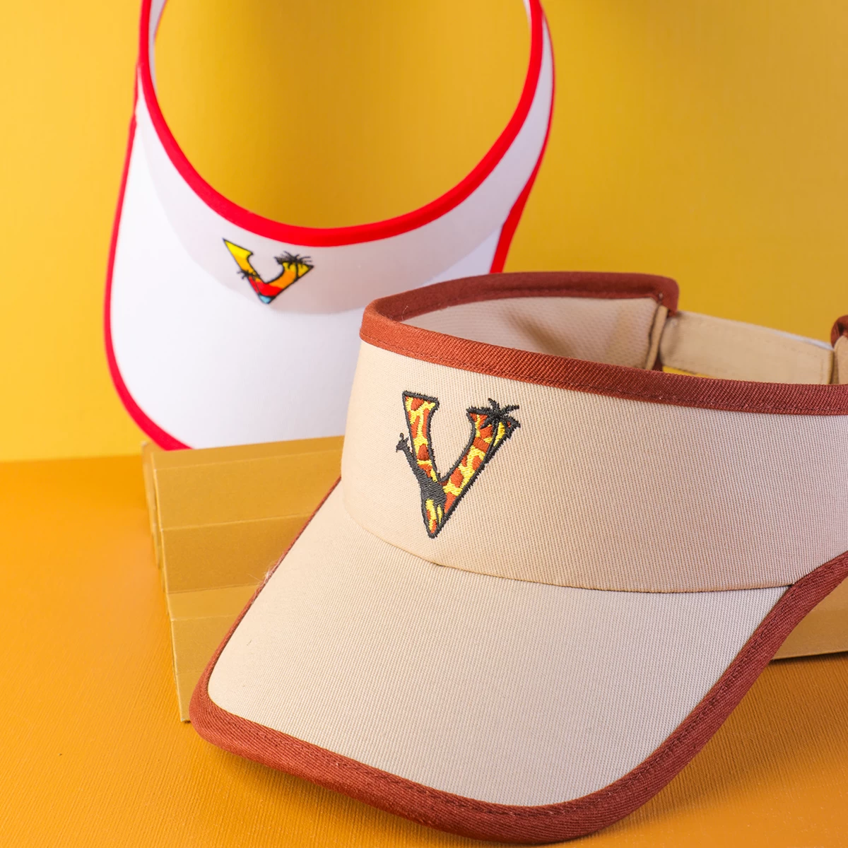 China ontwerp vfa logo katoen sport zonneklep hoeden fabrikant