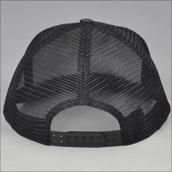 fashion leather brim trucker mesh hat/cap with leather patch