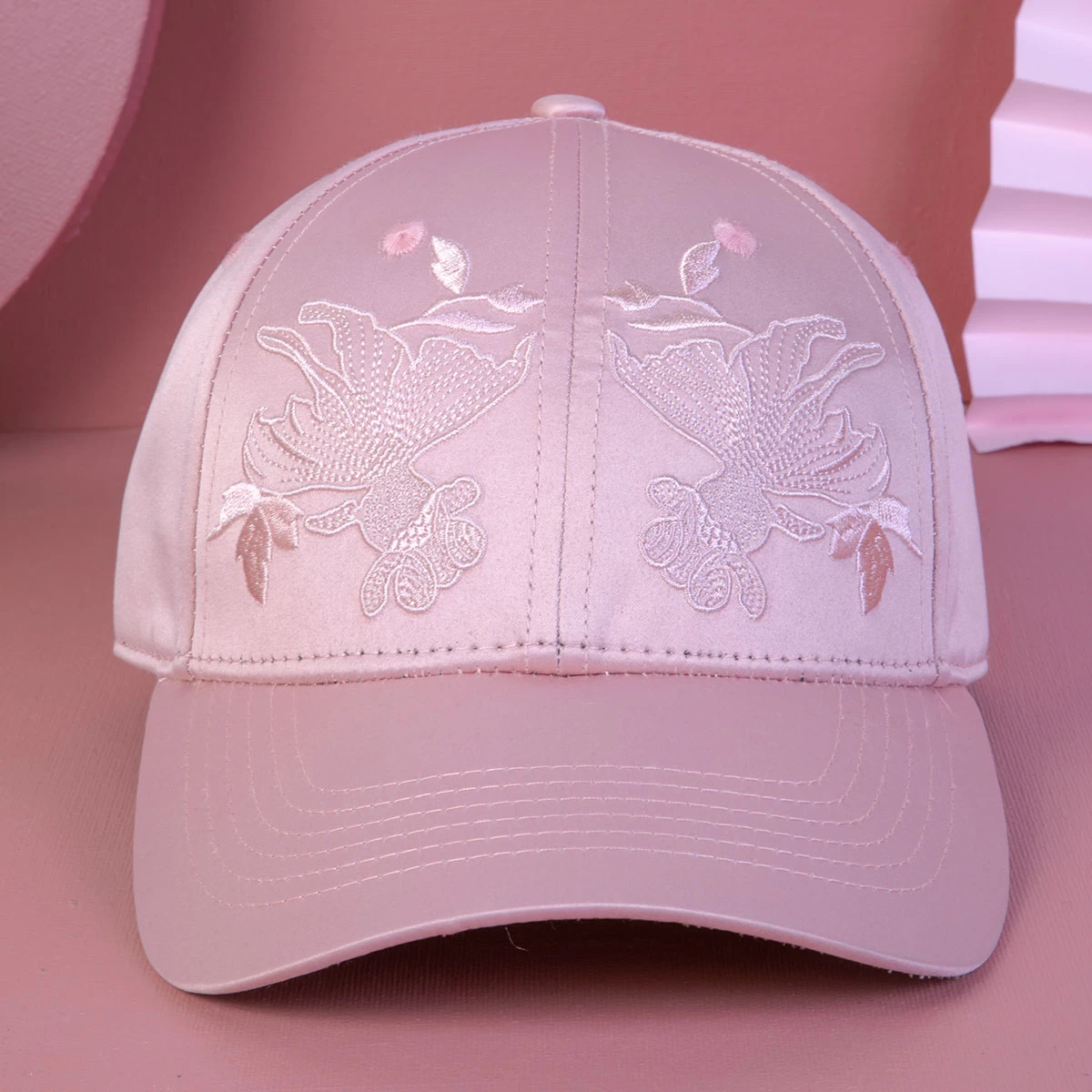 China flat embroidery sports baseball hats design logo manufacturer