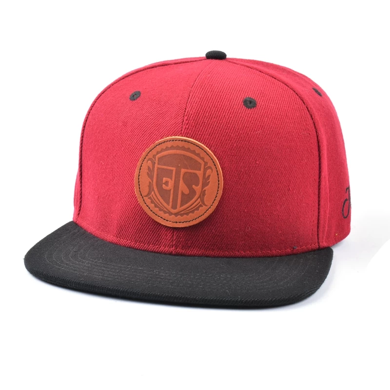 China leather patch 6 panels snapback cap manufacturer