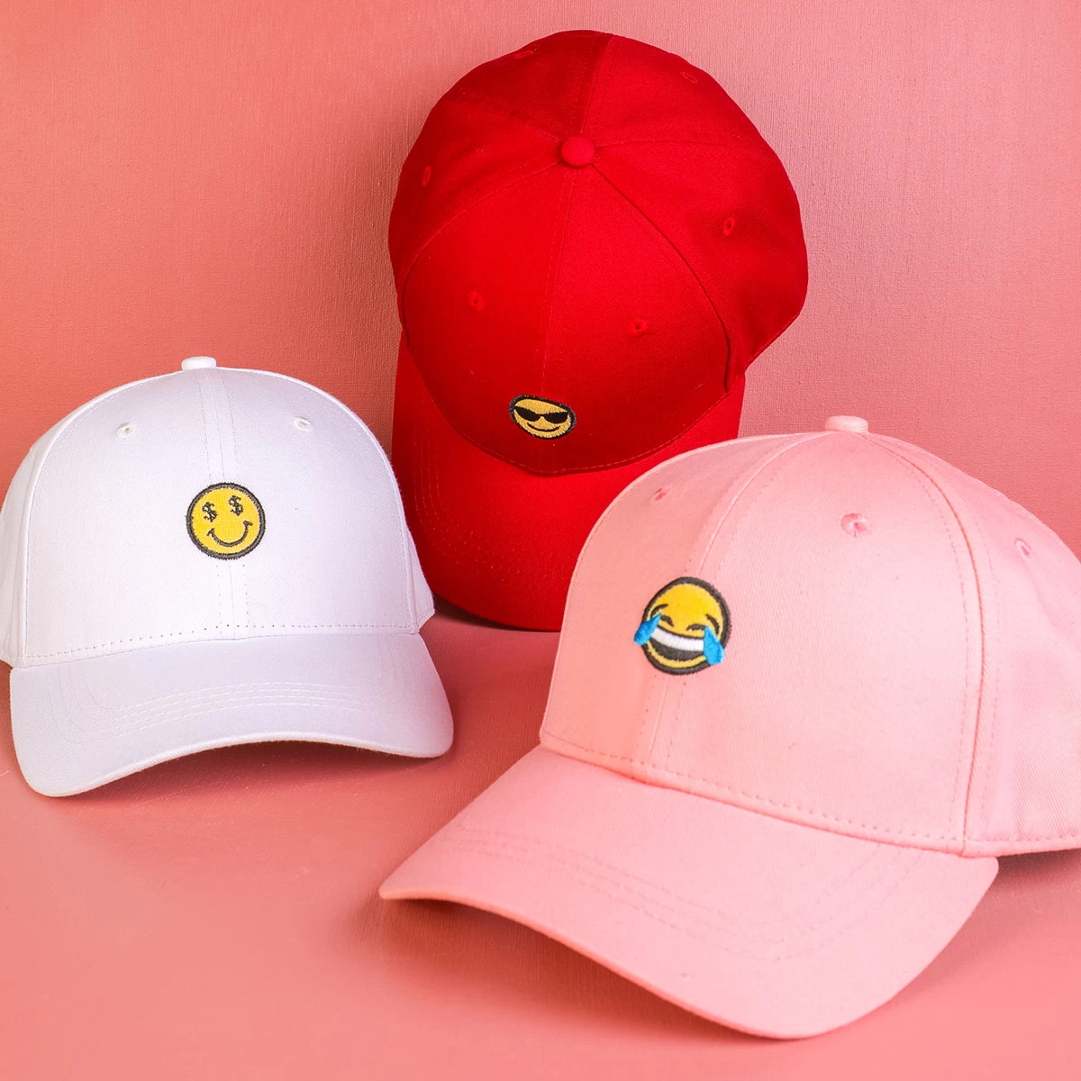 China plain smiley face emoji embroidery logo baseball hats custom manufacturer