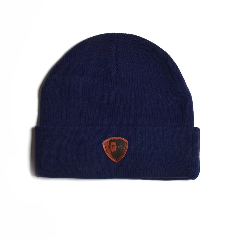 China wholesale winter hats on line, winter cable knit beanie manufacturer