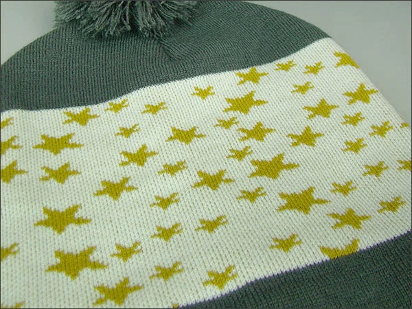 winter ski knitting pattern beanies hat with pom pom