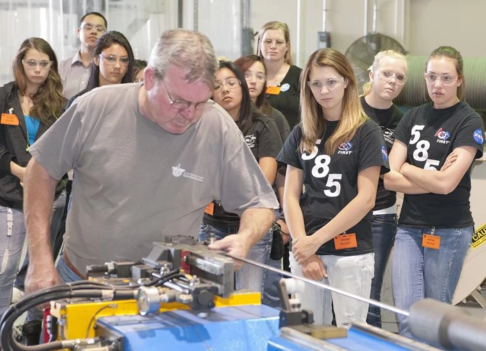 CNC Training School