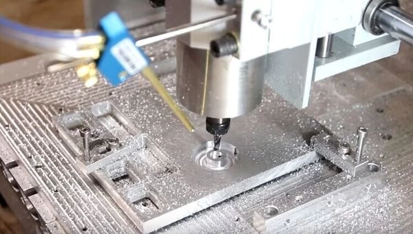 CNC Engraving Machine Precision