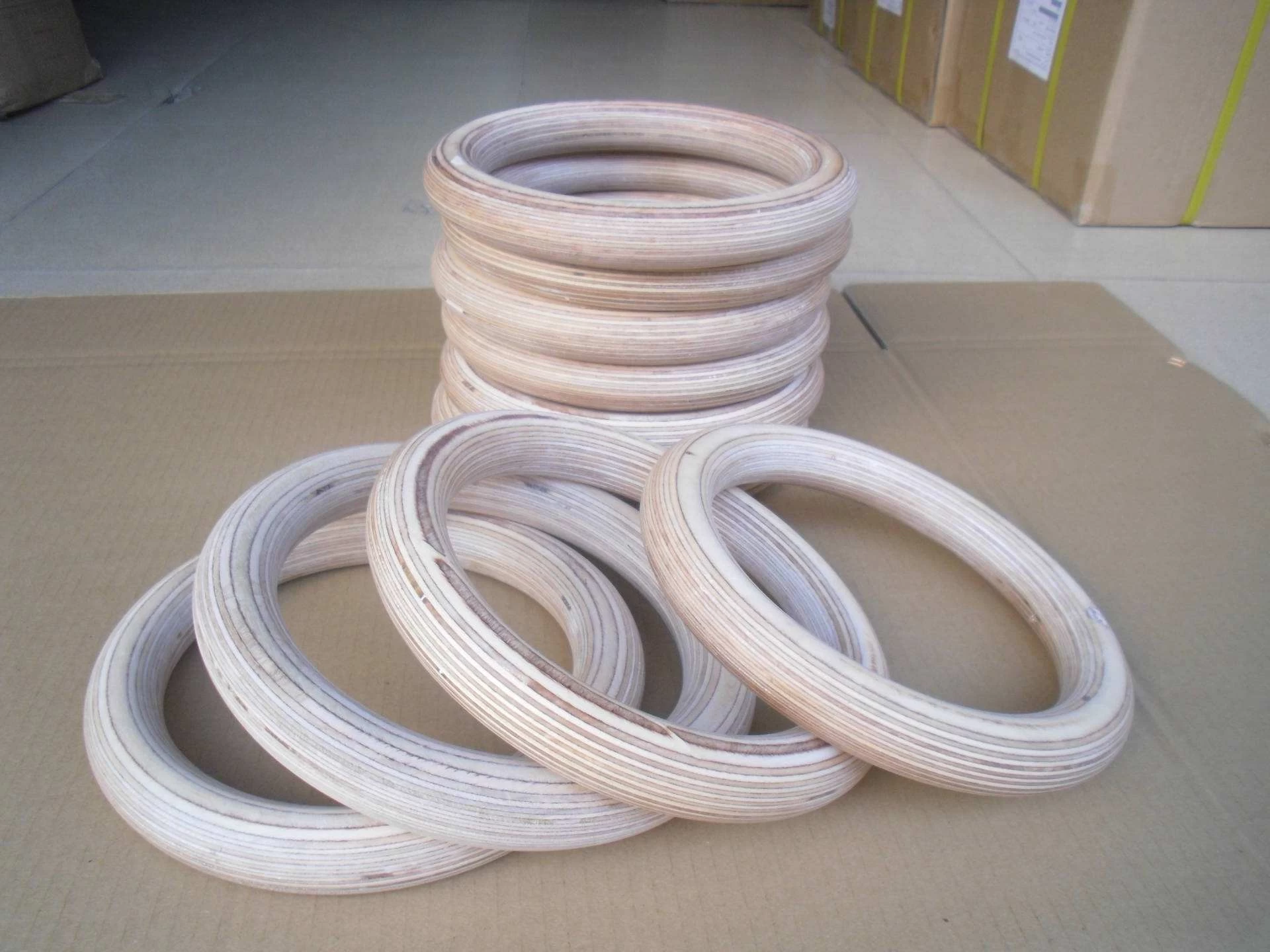 High Quality Wood Gymnastic Ring For Gymnastic Exercise.