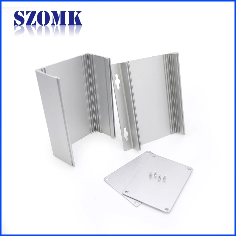 Scatola di giunzione industriale su misura in alluminio estruso per scheda PCB in alluminio estruso per alimentatore AK-C-A43 130 * 120 * 65mm
