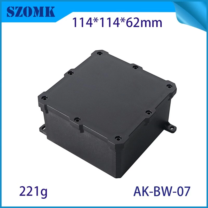 China PC materials IP68 plastic waterproof enclosures Outdoor use waterproof terminal box with Flame retardant VI 114*114*62mm manufacturer