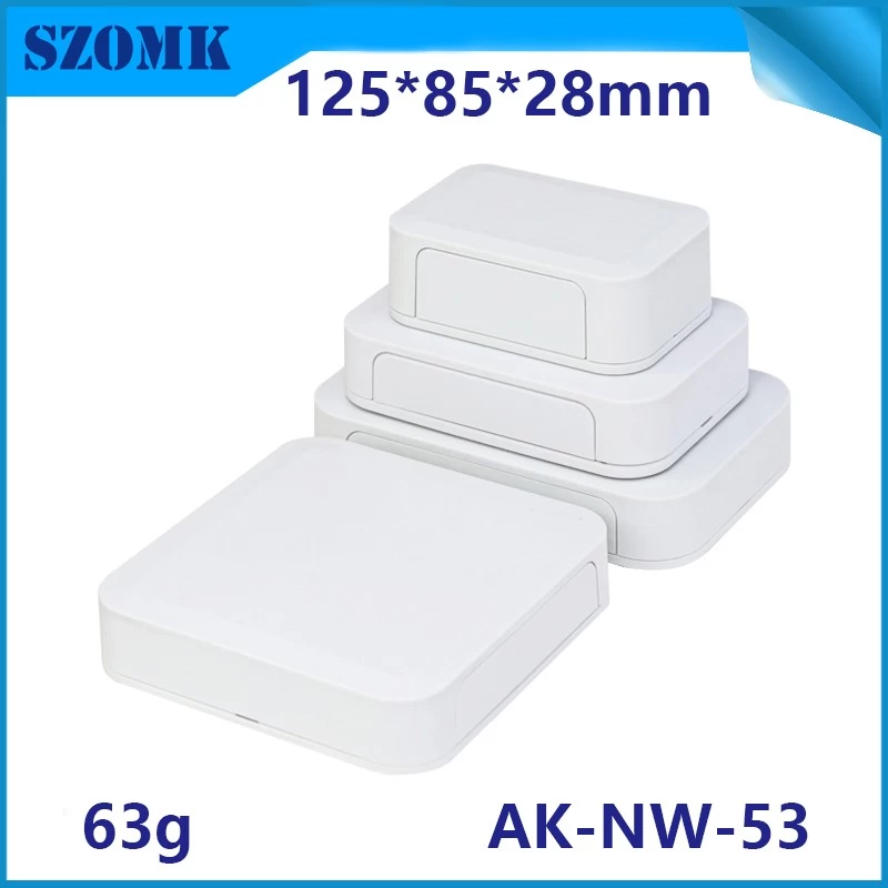 중국 Szomk 뜨거운 판매 새로운 디자인 플라스틱 인클로저 실내 야외 IP54 ABS 전자 상자 AK-NW-53 150 * 100 * 25mm 제조업체