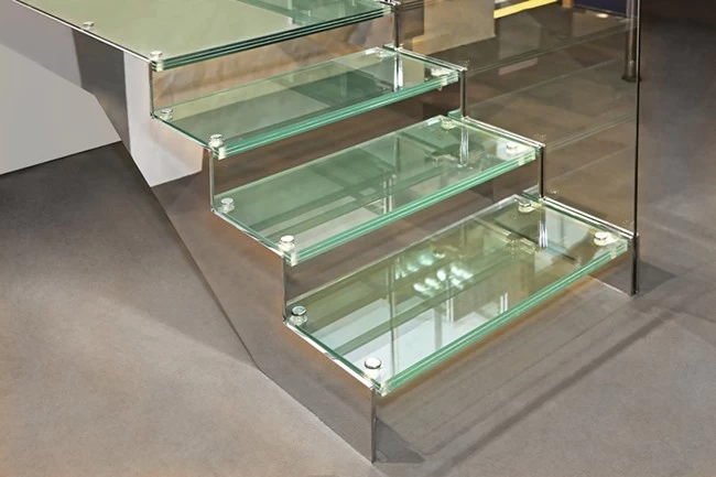 10+10+10mm clear toughened laminated glass stair treads