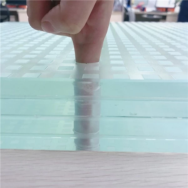 anti slip glass floor