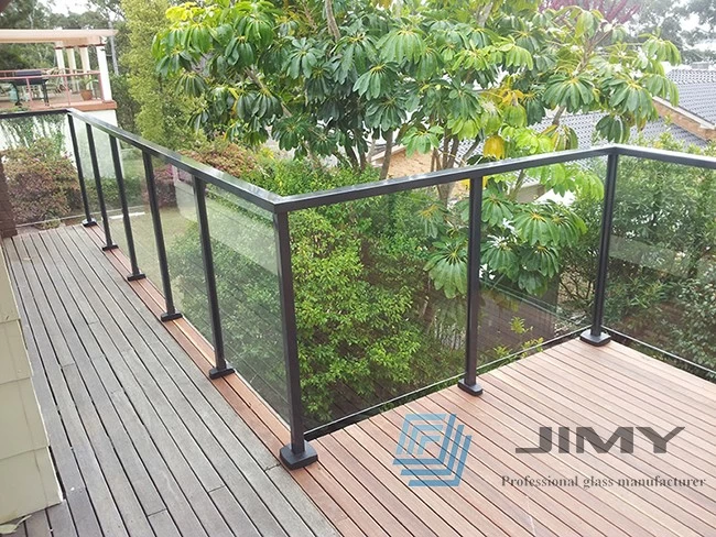 Aluminum frame glass railing