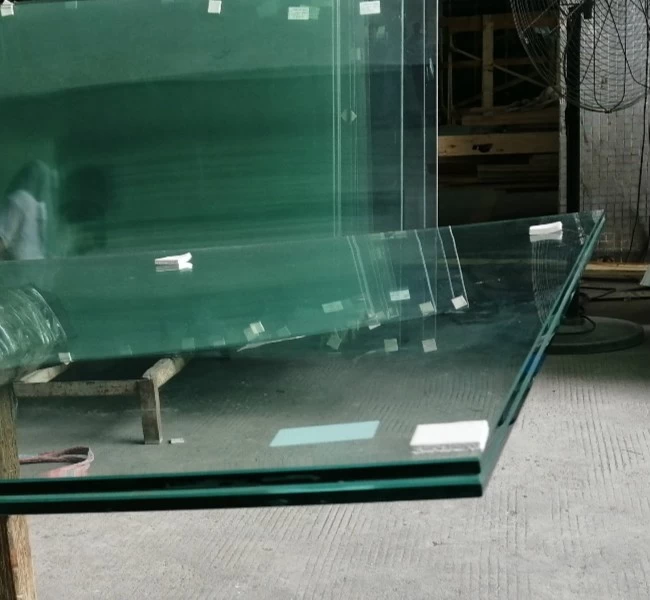 curved tempered laminated glass