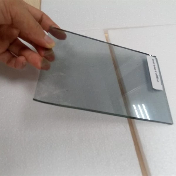 Best quality high-transmittance 5mm offline coated low E glass China manufacturer