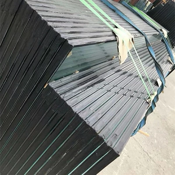 China high quality solar control energy saving soundproof reflective insulating glass suppliers