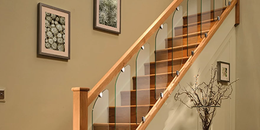 design shape stair railing glass simple and beauty