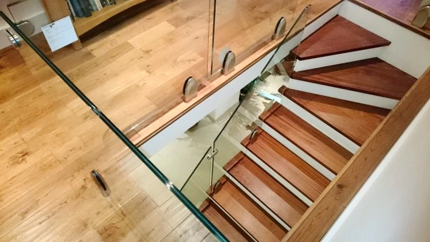 17.52 clear toughened laminated glass railing 