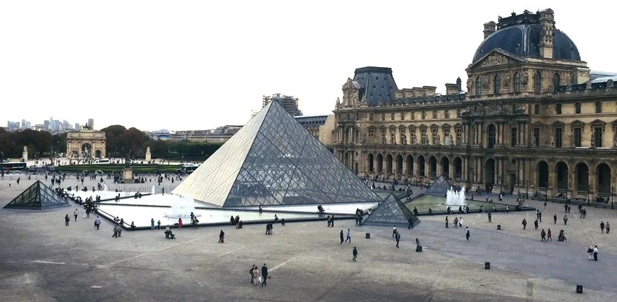 Louvre glass pyramid