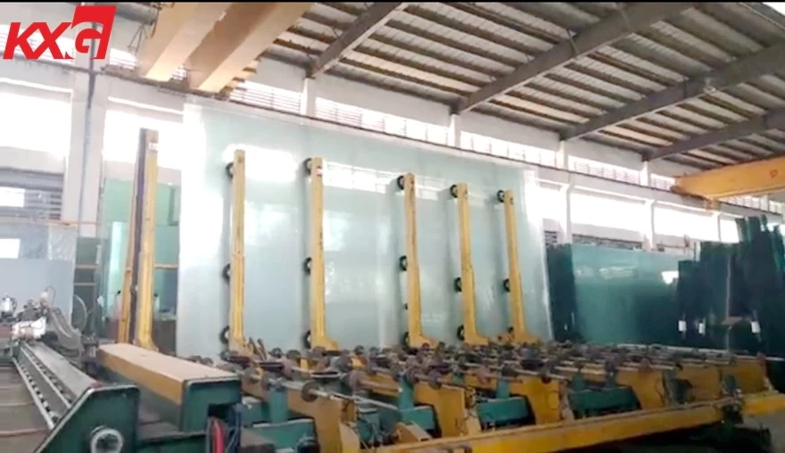 6mm extra clear float glass cutting