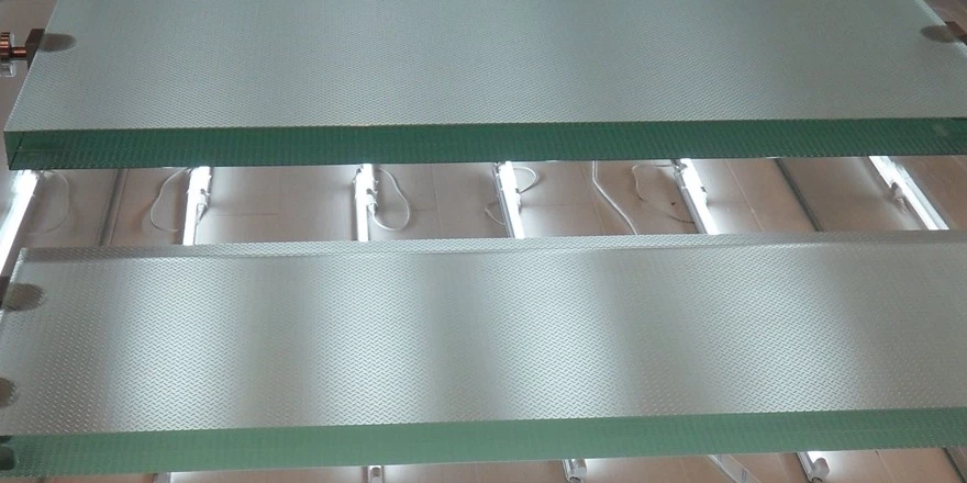 safety glass floor factory anti-slip glass steps