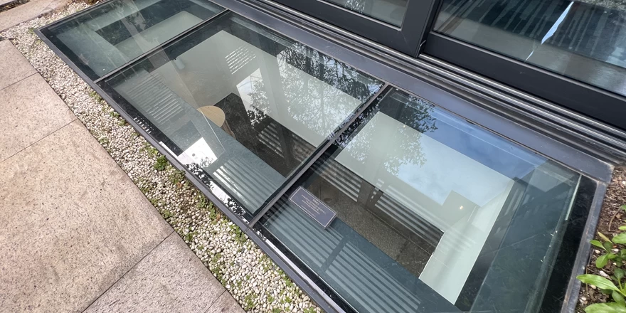 safety laminated insulated glass floor bridge