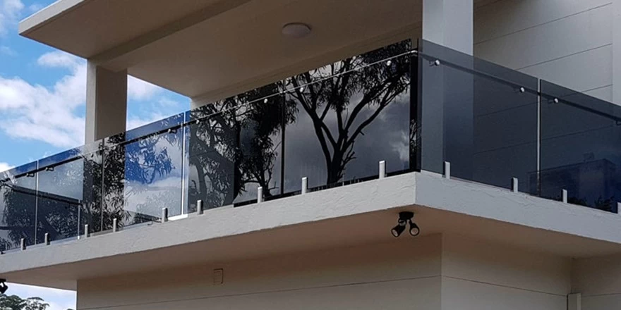 stair railing balustrade glass safety glass
