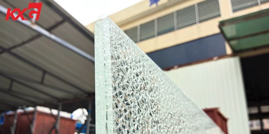 laminated glass it doesn't hurt when it breaks