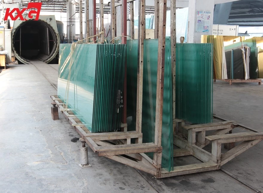 12.76mm toughened laminated glass