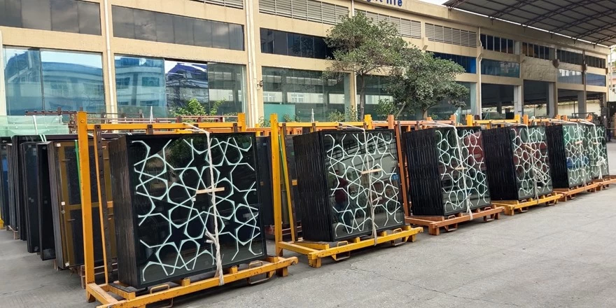 insulated ceramic frict printing glass wall