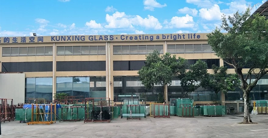 KXG laminated glass factory