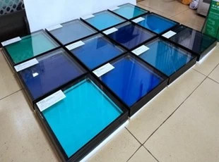 Heat-reflective insulating glass