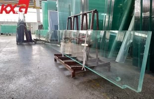 Ang SGP tempered laminated glass na may haba na 12 metro