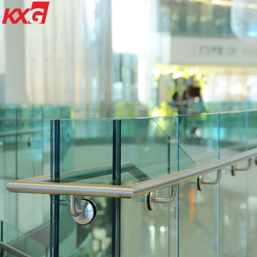 China China building glass factory produce 13.52mm toughened laminated glass balustrade, 664 tempered laminated glass handrails manufacturer