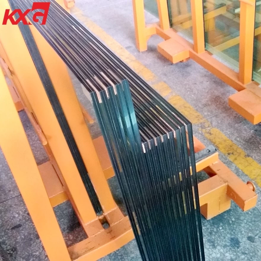 China Good price 11.52mm heat soaked test tempered laminated safety glass, 554 heat soaked test toughened laminated glass factory manufacturer