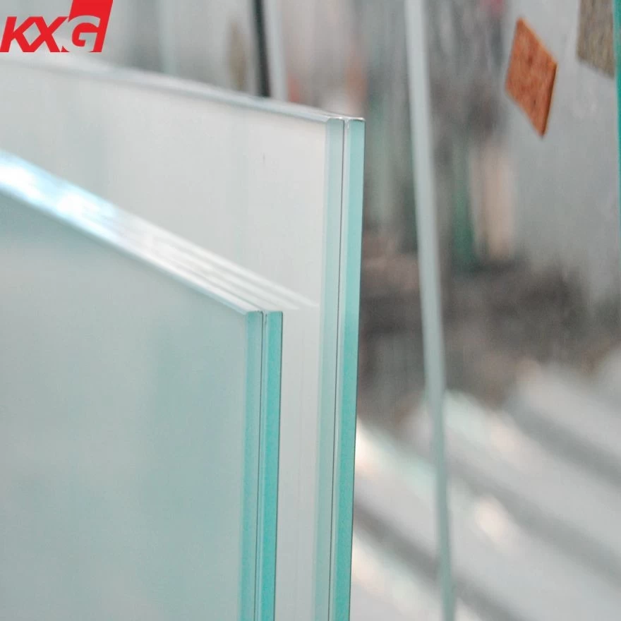 China Good quality 13.14mm frosted laminated glass,opaque safety glass factory in China manufacturer