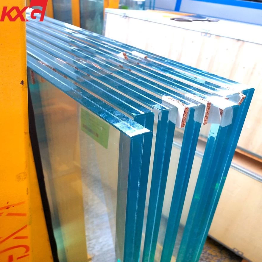 porcelana Vidrio de seguridad para edificios Vidrio laminado sgp templado de 25,52 mm, vidrio de seguridad laminado endurecido con película sgp fabricante