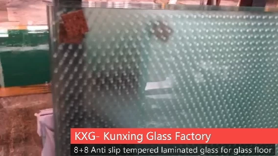 Piso de vidrio laminado templado antideslizante
