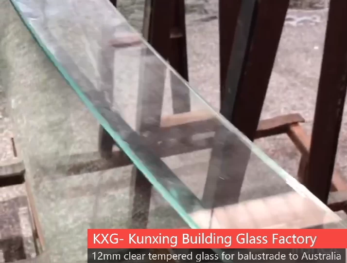 Inspección de vidrio templado curvo de 12mm - KXG