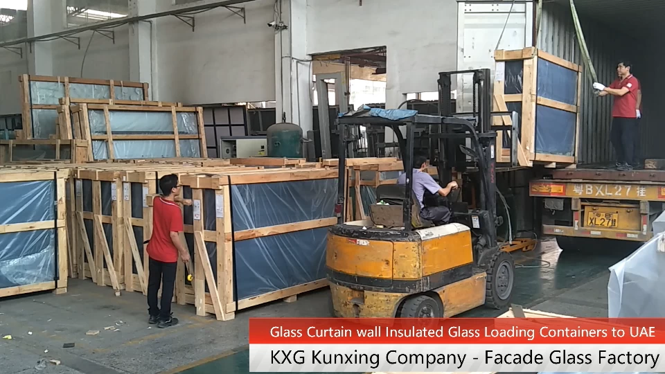KXG Insulated Glass loading container to middle east UAE for glass skylight