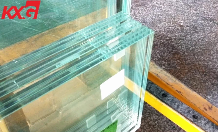 Ang KXG triple toughened laminated glass