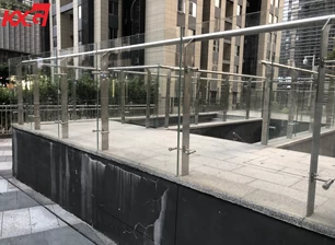 KXG থেকে laminated balustrade গ্লাস
