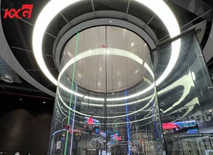 Sala de exposiciones de vidrio laminado de jumbo curvado