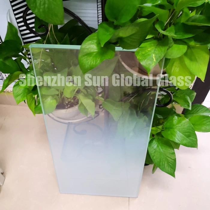 21.52mm gradient tempered laminated glass, white gradient laminated glass, China glass supplier, tempered gradient glass, 10+10 low iron gradient glass, acid etched gradient glass, gradient glass price, gradient PVB laminated glass