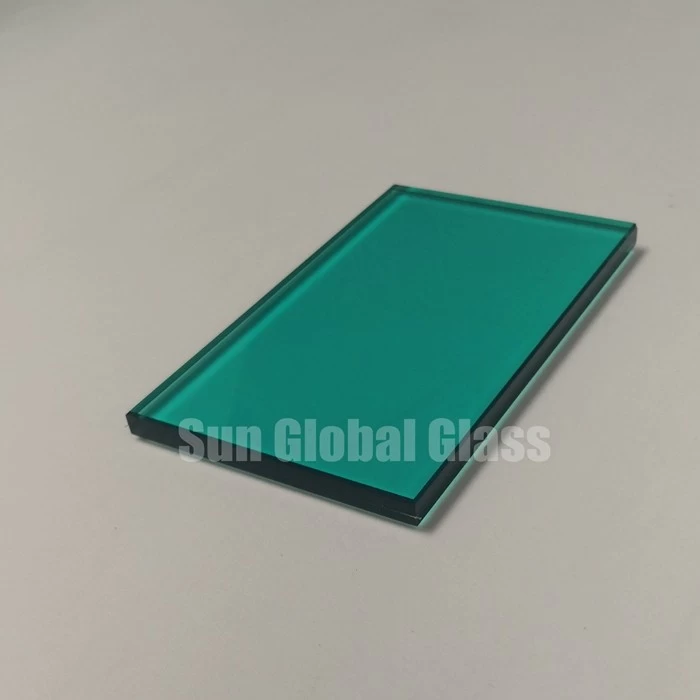 Blue green laminated glass