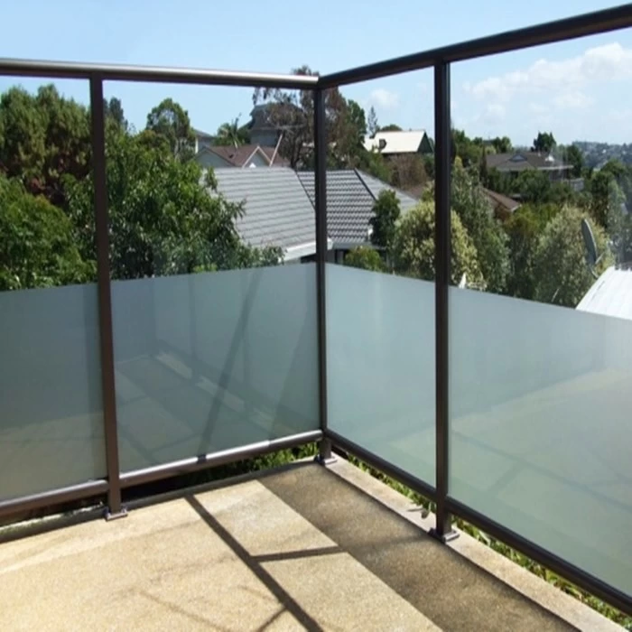 17.52mm frosted tempered laminated glass balustrade, CE standards 8mm+8mm acid etched toughened laminated glass for railing, 88.4 ESG VSG railings