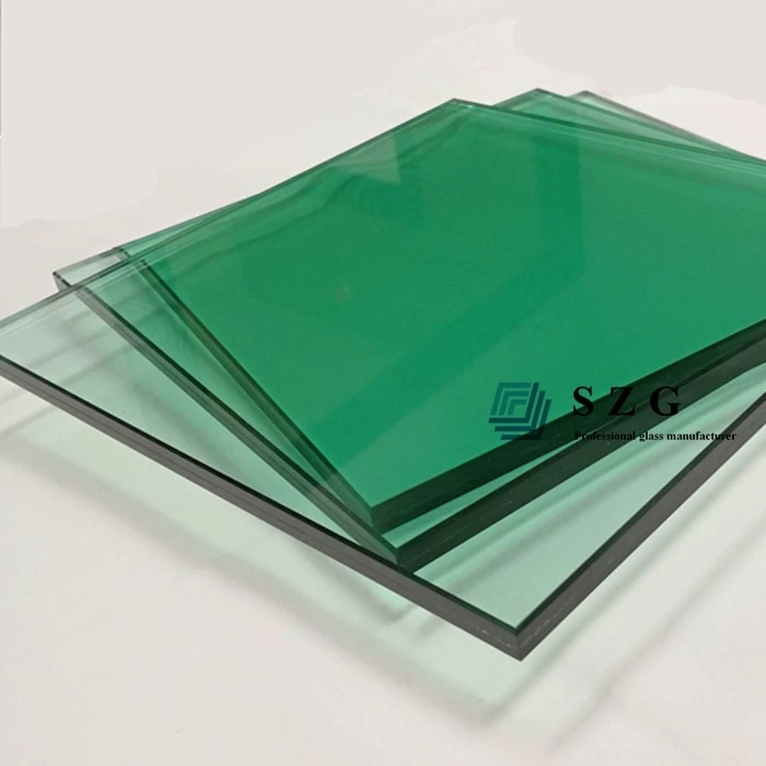 17.52 مم من الزجاج الرقائقي الأخضر المقسّى ، 88.4 من الزجاج الأخضر المقسّى الأخضر المقوى ، 8 مم + 1.52 PVB + 8 مم أخضر فاتح ESG VSG