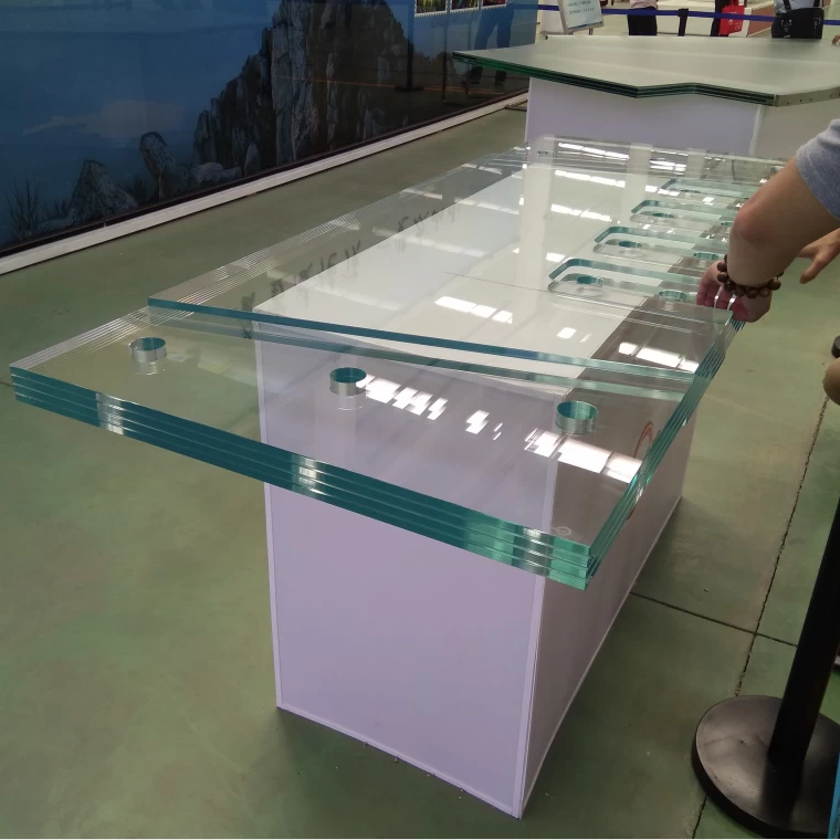 4 layers ultra clear tempered laminated glass stair,12+12+12+12mm Low Iron tempered laminated glass,48mm SGP crystal clear toughened laminated glass