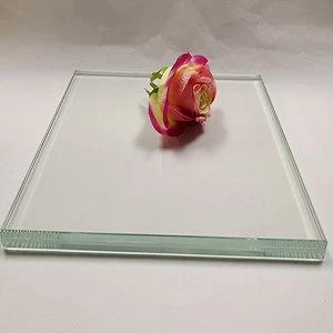 Free sample ultra clear PVB tempered laminated glass,toughened laminated glass sheets, 5+5+1.52mm ultra clear tempered laminated glass.