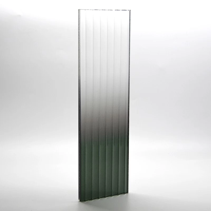 China Portas de vidro canelado dicroico temperado de 4-10 mm divisor de vidro ondulado estampado iridescente divisória de vidro reeded arco-íris fabricante